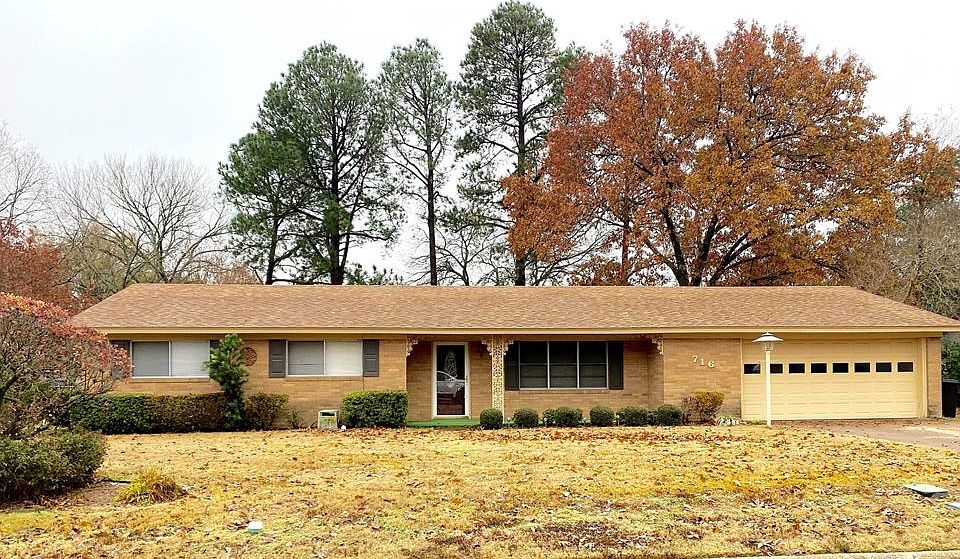 1st image of 716 Pampa St