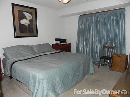 Masterbed room : 12x13 with 3/4 attached bathroom