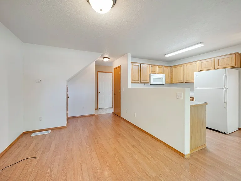 16971 SE Ankeny St — Photo 9