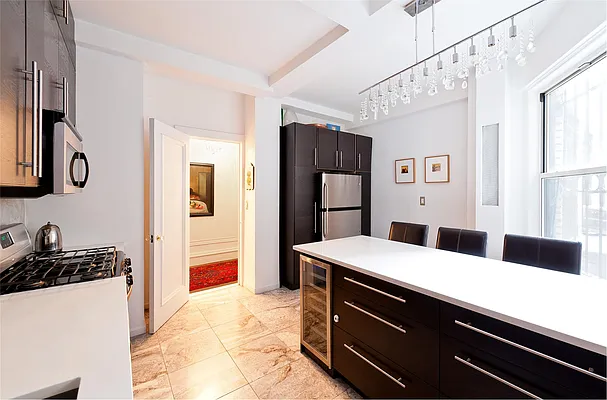 Sold by Douglas Elliman | media 7