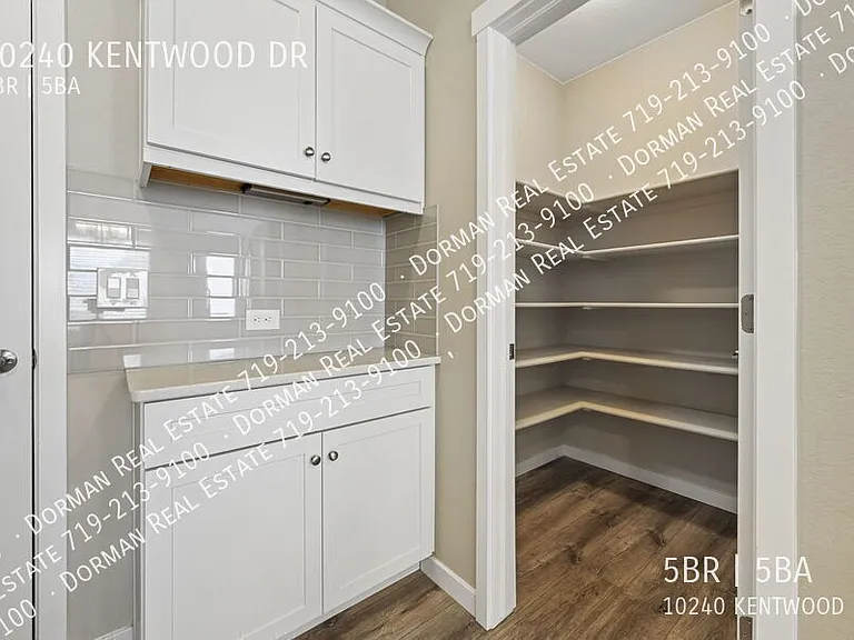10240 Kentwood Dr — Photo 57