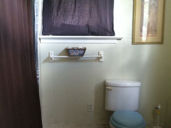 Bathroom 2 Full