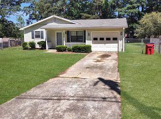 1050 Greendale Ln, Jonesboro, GA 30238