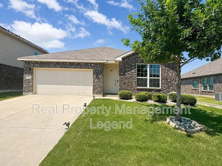 5601 Portola Ln — Photo 2