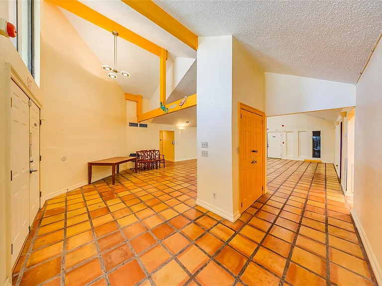 4227 Old Chocolate Bayou Rd — Photo 13