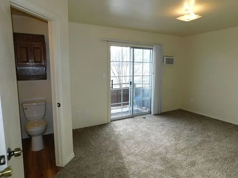 2426 Allegheny Dr — Photo 9