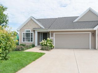 8888 Silver Oak Cv, Portage, MI 49024