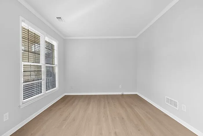 2375 Chandler Grove Dr — Photo 5