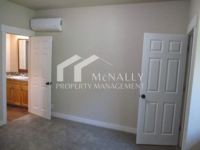 7720 Artondale Dr NW — Photo 9