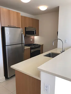 Rented by Windsor Property Management | media 20