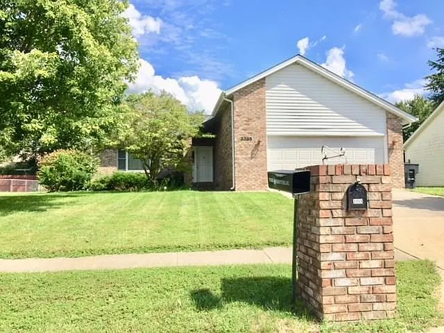 3355 Cox Ln photo 1