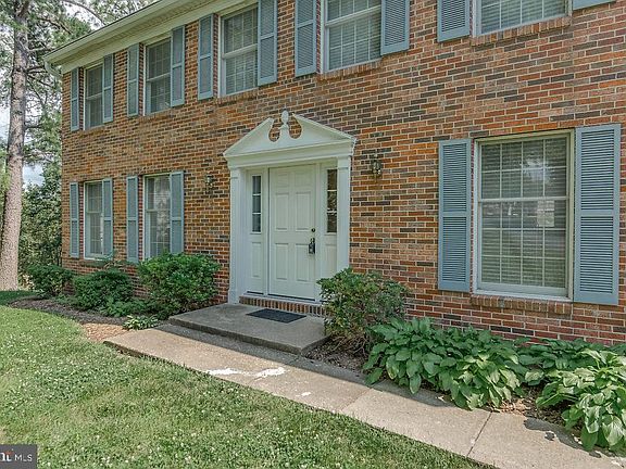 3rd image of 12963 Pinecrest View Ct
