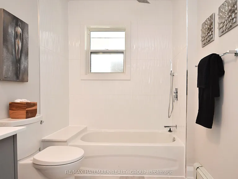 375 Mackay St #2 — Photo 19