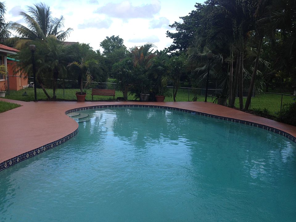 1st image of 9990 NW 135th St