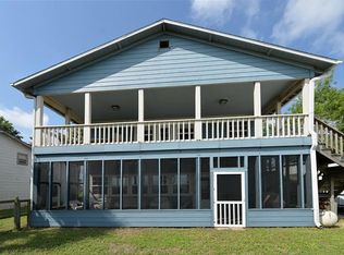 40 Cedar Aly, Port Lavaca, TX 77979