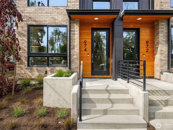 972 NW 54th Street, Seattle, WA 98107