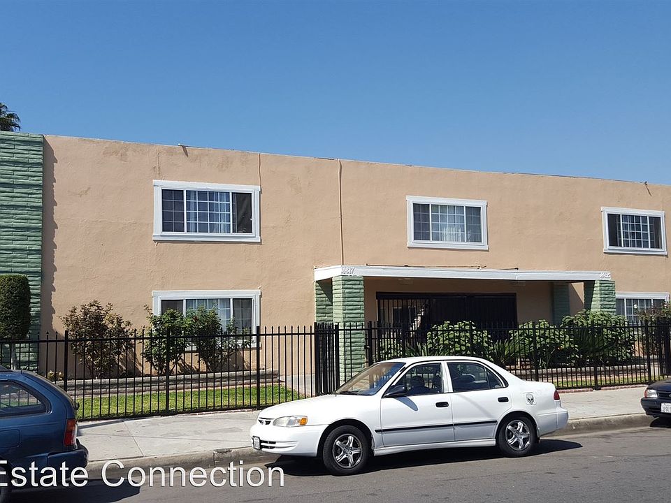 2nd image of 14815 Chadron Ave APT H