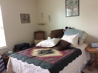 9 State Seal Rd APT 202, Saratoga Springs, NY 12866