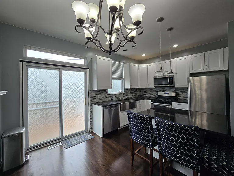 3209 N Drake Ave #N — Photo 5