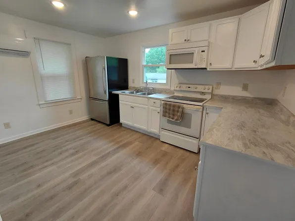 1071 Mountain Hill Rd, Ringgold, VA 24586