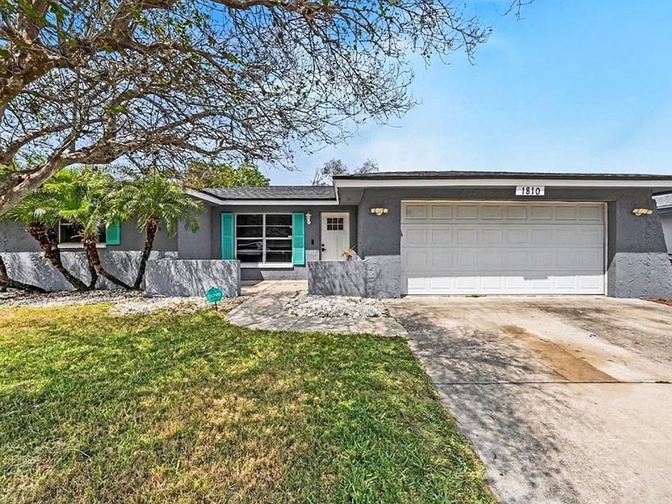1st image of 1810 Driftwood Cir S