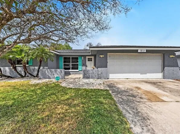 1810 Driftwood Cir S, Oldsmar, FL 34677