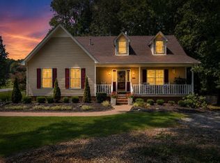 4207 Cemetery Rd, Scottsville, KY 42164