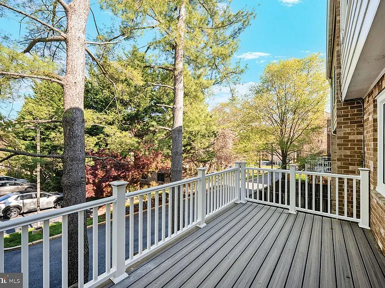 10222 Arizona Cir #18 — Photo 28