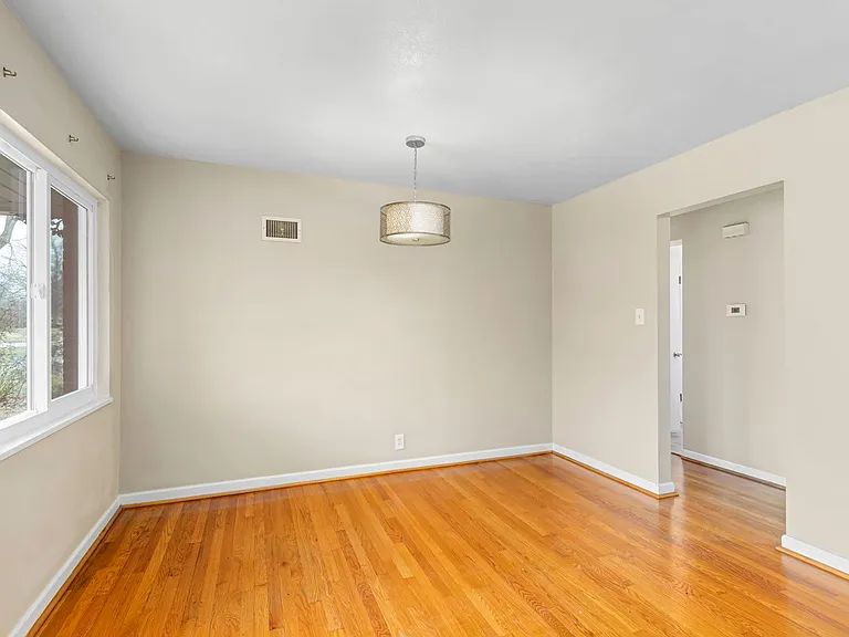 9518 Arban Dr — Photo 4