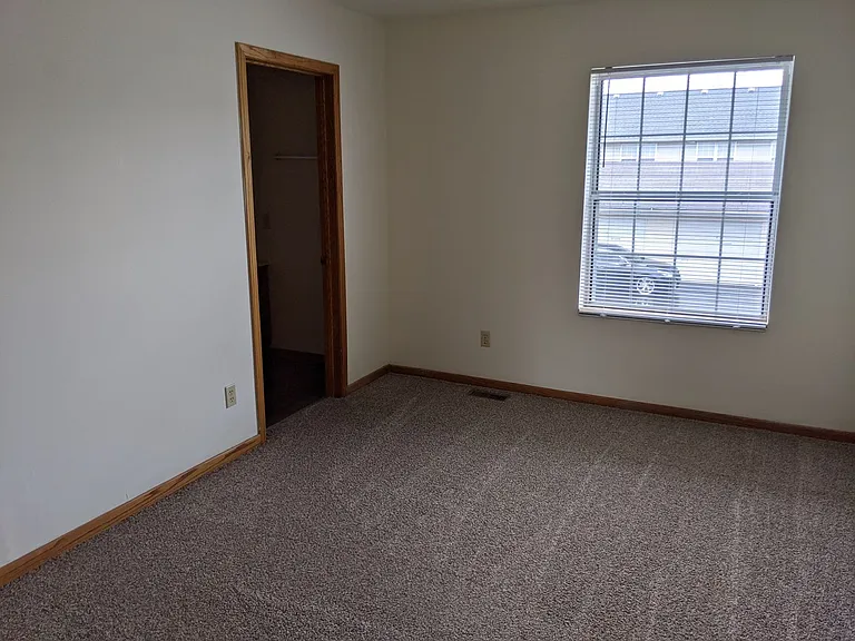 1111 Spiros Ct — Photo 8