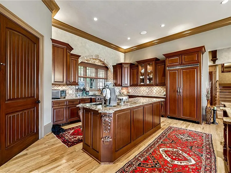 6407 Grand Marina Cir — Photo 17