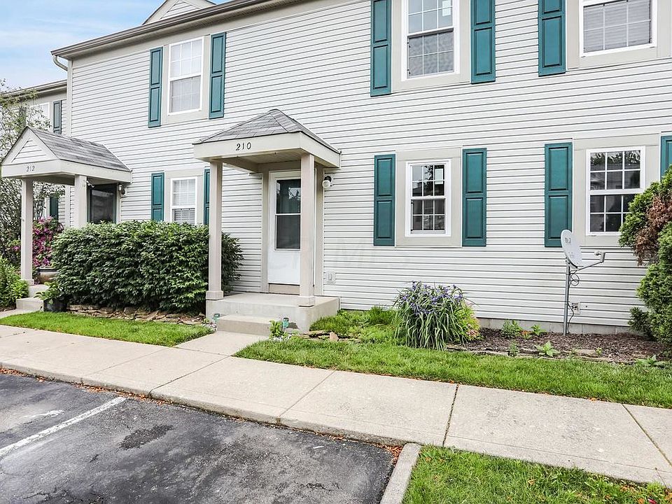 1st image of 210 Macenroe Dr