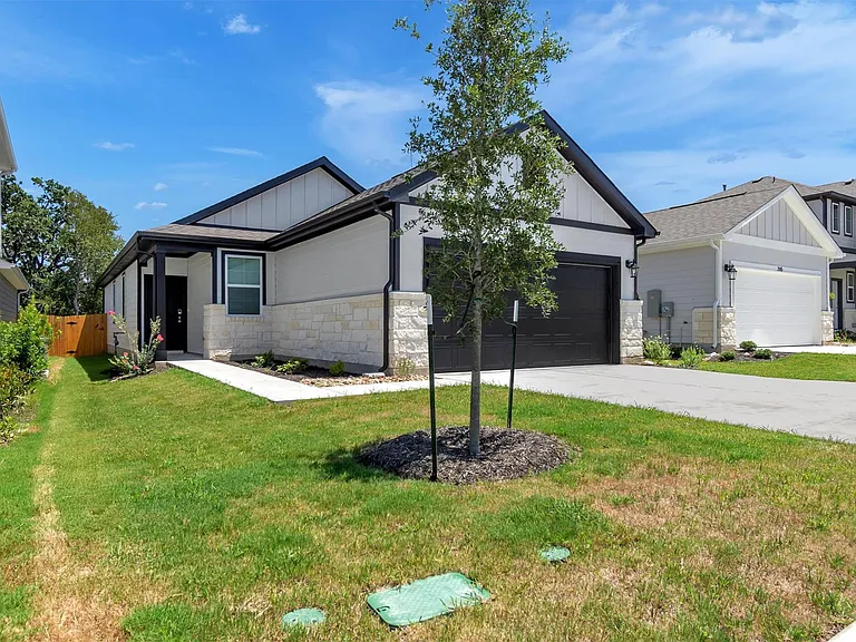 212 Bendecido Loop — Photo 2
