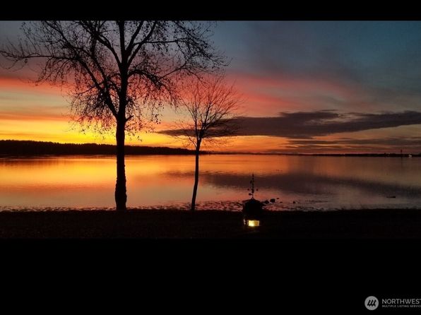 2176 Montfort Avenue, Blaine, WA 98230