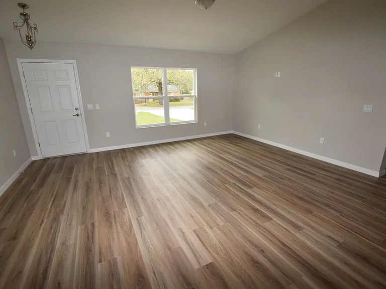 21 Olive Cir — Photo 11