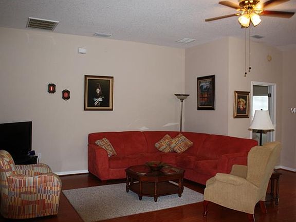 3rd image of 10333 Buncombe Way