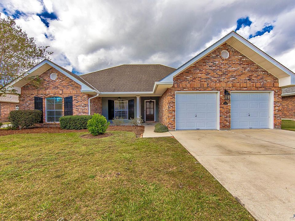 1st image of 123 Lindsey Dr