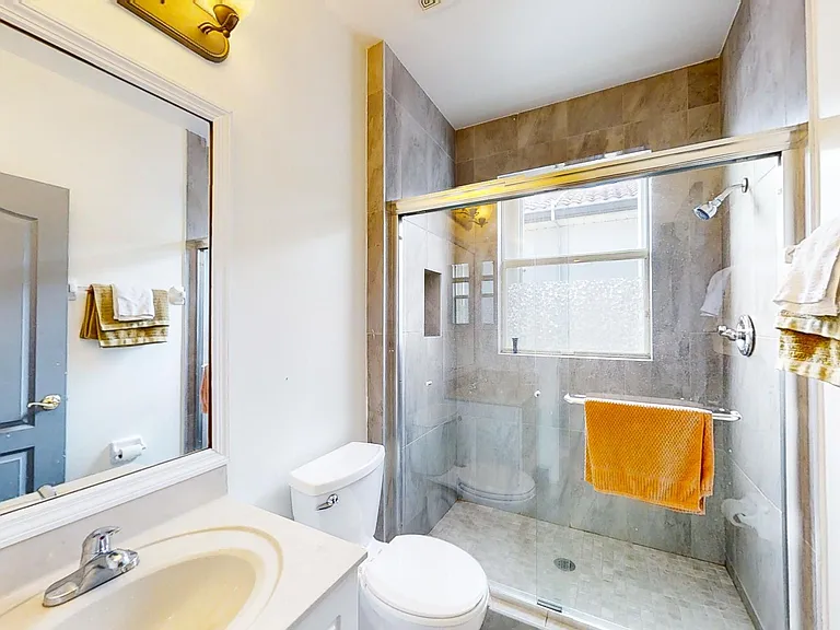 8659 Pegasus Dr — Photo 24