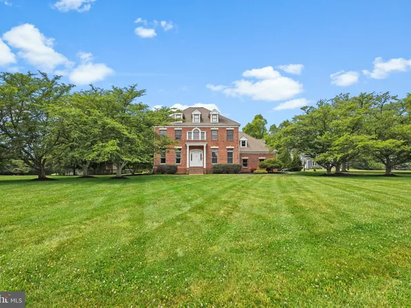 13900 Kennard Dr, Glenelg, MD 21737