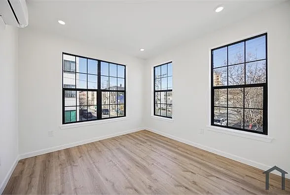 300 W Norris St #7 — Photo 15