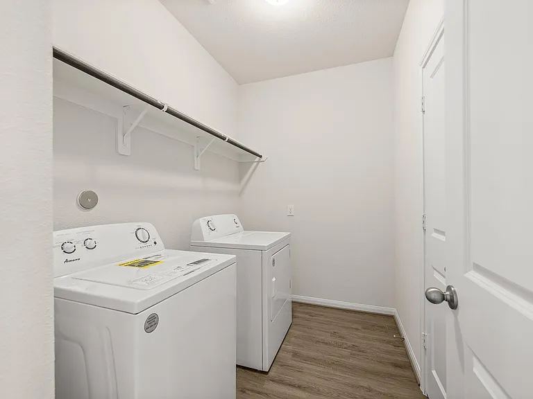 804 Sarasota Shore Dr — Photo 32
