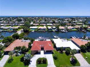 1976 Montana Ave NE, Saint Petersburg, FL 33703