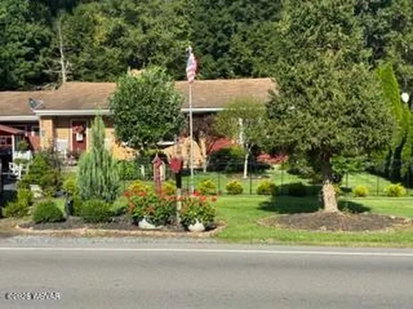 652 Park Ave, Lock Haven, PA 17745