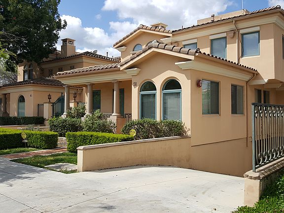 3rd image of 65 S San Gabriel Blvd APT 6