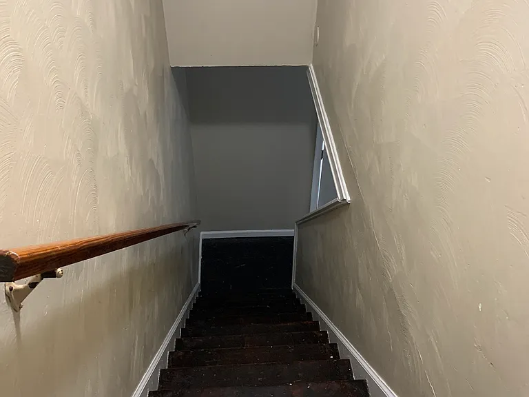 546 Butler Ave — Photo 31