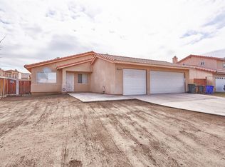 10809 Gates St, Adelanto, CA 92301