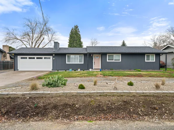 2011 Archer Dr, Medford, OR 97501