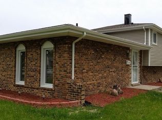 15137 Madison Ave, Dolton, IL 60419