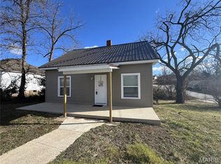 100 N Walnut St, Rolla, MO 65401