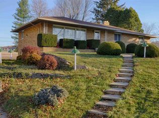 3800 Hendee Rd, Jackson, MI 49201